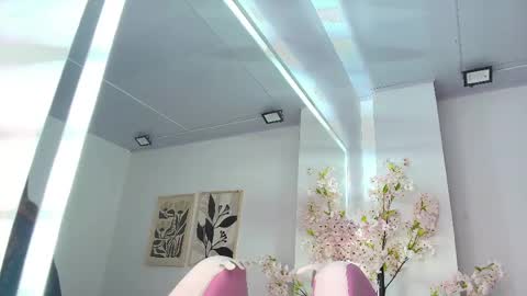 Snapshot of chloe_dolly chatting on 19, 5, 2026 Chloe online show from 19, 5, 2026