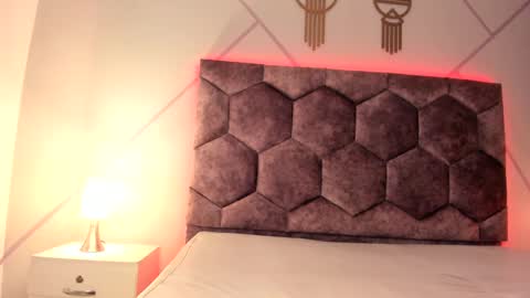 chloe_durand_ online show from 8, 3, 2025