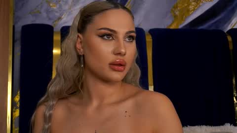 Chloe GraceeX online show from 6, 1, 2026