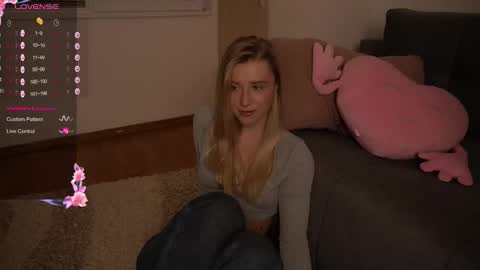 Arianaa Mourrr online show from 20, 12, 2025