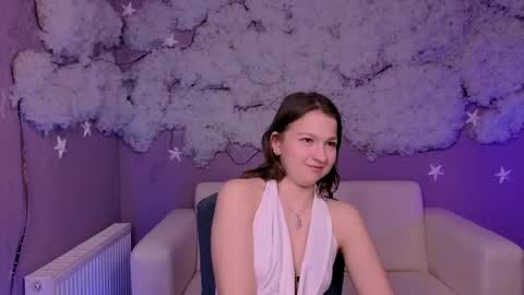chloe_ley online show from 28, 4, 2026