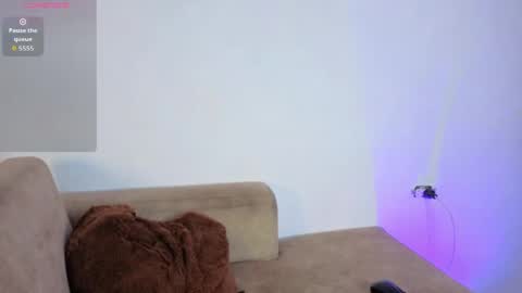 chloe online show from 9, 4, 2026