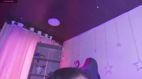 CLOE  online show from 23, 9, 2025