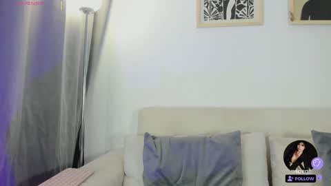 chloe online show from 13, 5, 2026