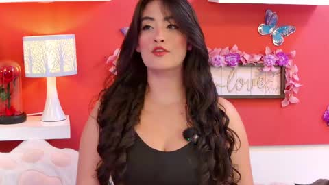 Snapshot of chloe_rem chatting on 28, 5, 2026 . online show from 28, 5, 2026