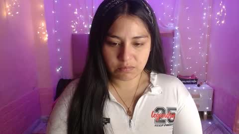 Snapshot of chloe_smith5 chatting on 10, 10, 2025 chloe_smith5 online show from 10, 10, 2025