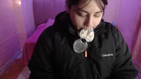 Snapshot of chloe_smith5 chatting on 14, 10, 2025 chloe_smith5 online show from 14, 10, 2025