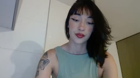 cloes  online show from 16, 9, 2025