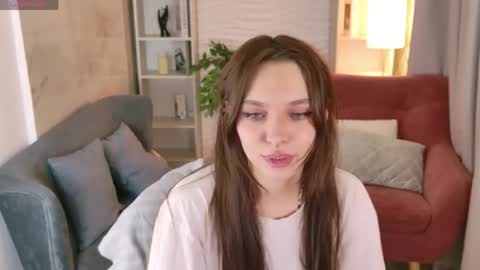 Snapshot of chloe_sunny chatting on 1, 5, 2026 Chloe online show from 1, 5, 2026