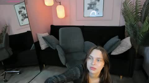 Snapshot of chloe_sunny chatting on 22, 5, 2026 Chloe online show from 22, 5, 2026