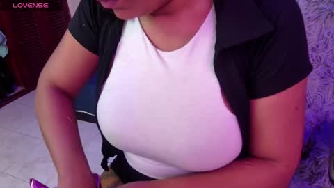 chloe_tgn online show from 26, 9, 2025