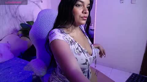 chloe_tgn online show from 27, 10, 2025