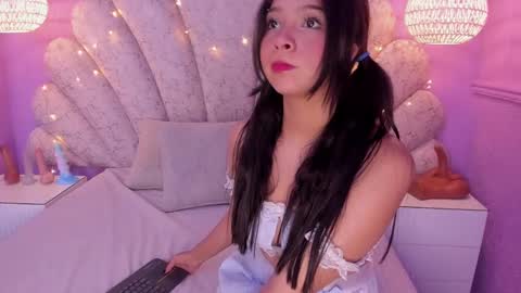   online show from 27, 2, 2025