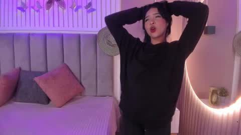 Snapshot of chloe_watson_ chatting on 21, 9, 2025   online show from 21, 9, 2025