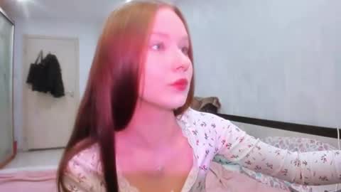 chloe wifey online show from 14, 11, 2025
