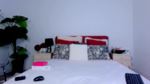 Snapshot of chloecheryy chatting on 25, 3, 2026 Chloe online show from 25, 3, 2026