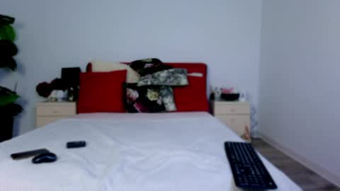 Snapshot of chloecheryy chatting on 2, 4, 2026 Chloe online show from 2, 4, 2026