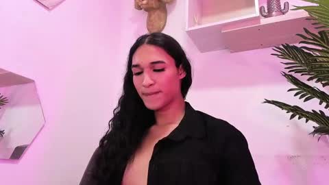 Chloe  online show from 6, 2, 2025