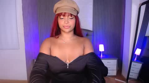 chloee_hs online show from 11, 12, 2024