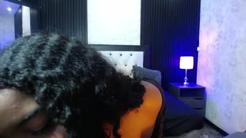 chloee_hs online show from 23, 1, 2025