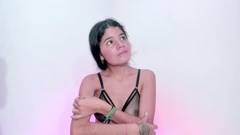 My name is Nikole online show from 16, 12, 2025