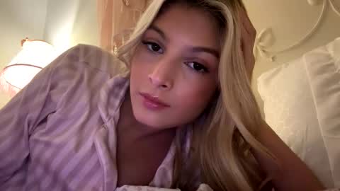 chloeesage online show from 14, 1, 2026