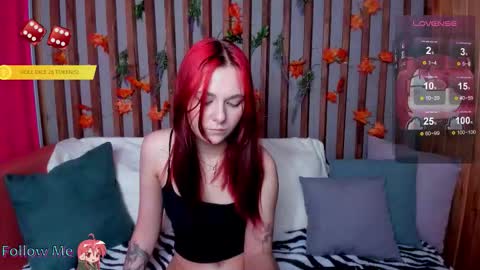 Snapshot of chloejenyss chatting on 6, 11, 2025 Chloe online show from 6, 11, 2025