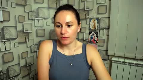 Snapshot of chloejill_ chatting on 8, 10, 2025 Chloe online show from 8, 10, 2025