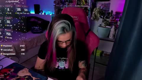 ChloeKohaku online show from 11, 2, 2025