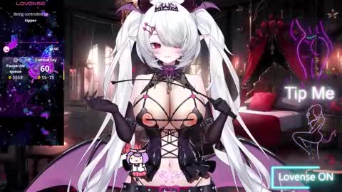 Snapshot of chloelabelle chatting on 4, 10, 2025 Chole online show from 4, 10, 2025