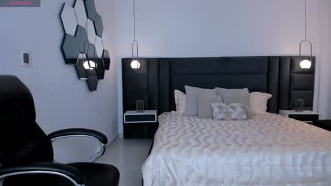 Chloe  OF chloemanson online show from 29, 12, 2024