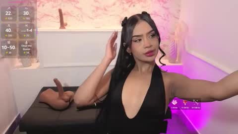 C H L O E online show from 5, 2, 2026