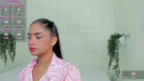 Chloe Moon online show from 1, 3, 2025