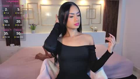 Chloe Moon online show from 13, 9, 2025