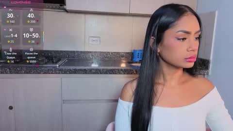 Chloe Moon online show from 24, 9, 2025