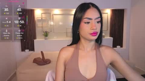 Chloe Moon online show from 9, 10, 2025