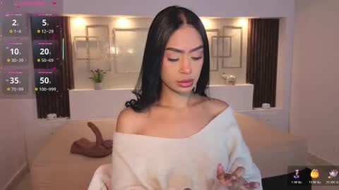 Chloe Moon online show from 17, 10, 2025