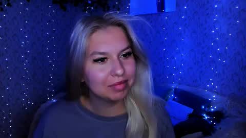 ChloeRicci online show from 29, 9, 2025