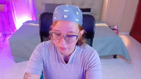 Snapshot of chloerossee chatting on 6, 6, 2026 Chloe rosse online show from 6, 6, 2026