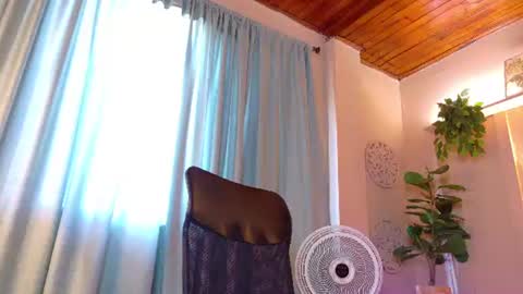 Snapshot of chloerossee chatting on 27, 6, 2026 Chloe rosse online show from 27, 6, 2026