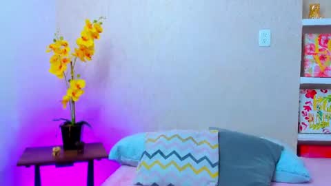 Chloe  online show from 16, 7, 2026