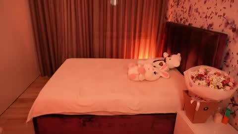 Chloe online show from 30, 4, 2026