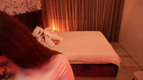 Chloe online show from 10, 5, 2026
