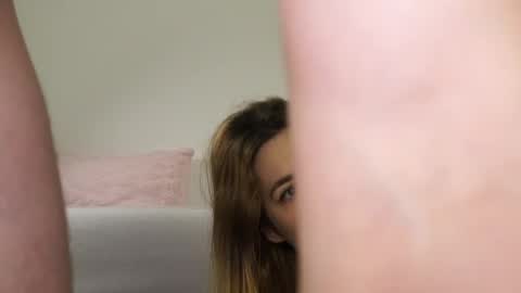 Snapshot of chloesweetdreams chatting on 15, 5, 2026 Chloe and Schott online show from 15, 5, 2026