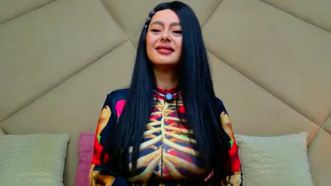 Snapshot of chloevee chatting on 25, 3, 2026 Chloe Vee online show from 25, 3, 2026