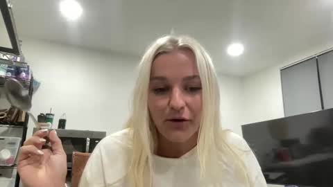 Snapshot of chloexbabe chatting on 10, 1, 2026 Chloe Babe online show from 10, 1, 2026