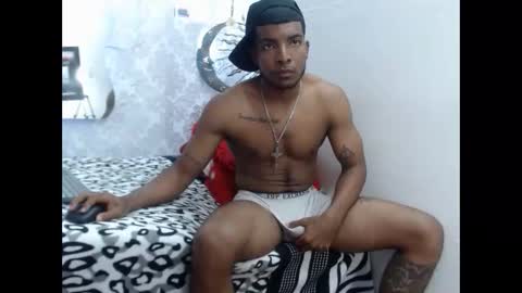 Snapshot of choco_hornyx18 chatting on 25, 9, 2025 Choco online show from 25, 9, 2025