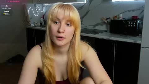 Snapshot of choco_meowx chatting on 6, 4, 2026 choco_meowx online show from 6, 4, 2026