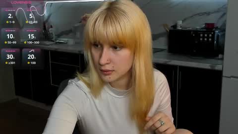 Snapshot of choco_meowx chatting on 8, 4, 2026 choco_meowx online show from 8, 4, 2026