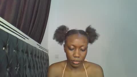 chocobear22 online show from 19, 11, 2025